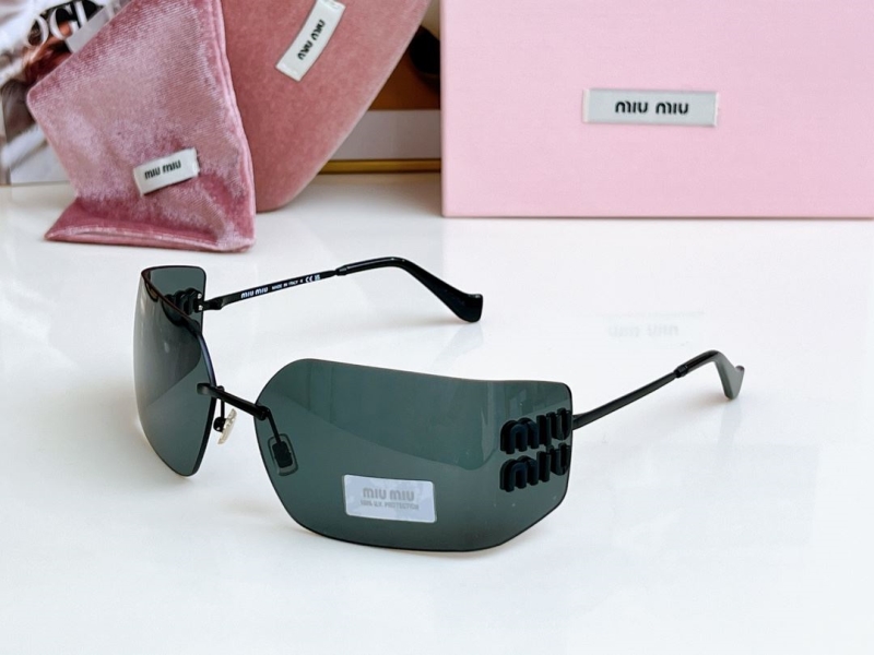 MIU MIU